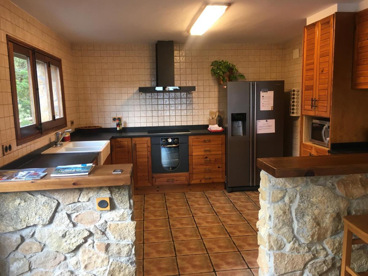 Can Cadiretes Llagostera Exteriér fotografie